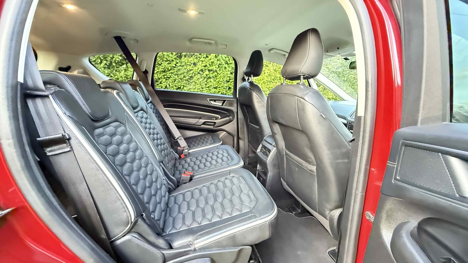 Used Ford S-Max 2017 for sale - 76922104: Photo 16