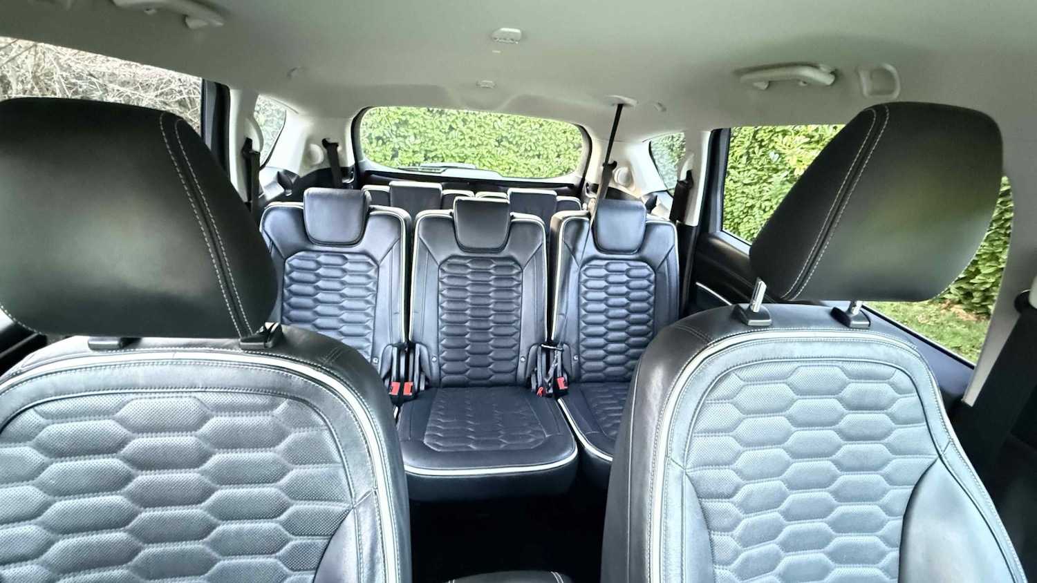 Used Ford S-Max 2017 for sale - 76922104: Photo 17