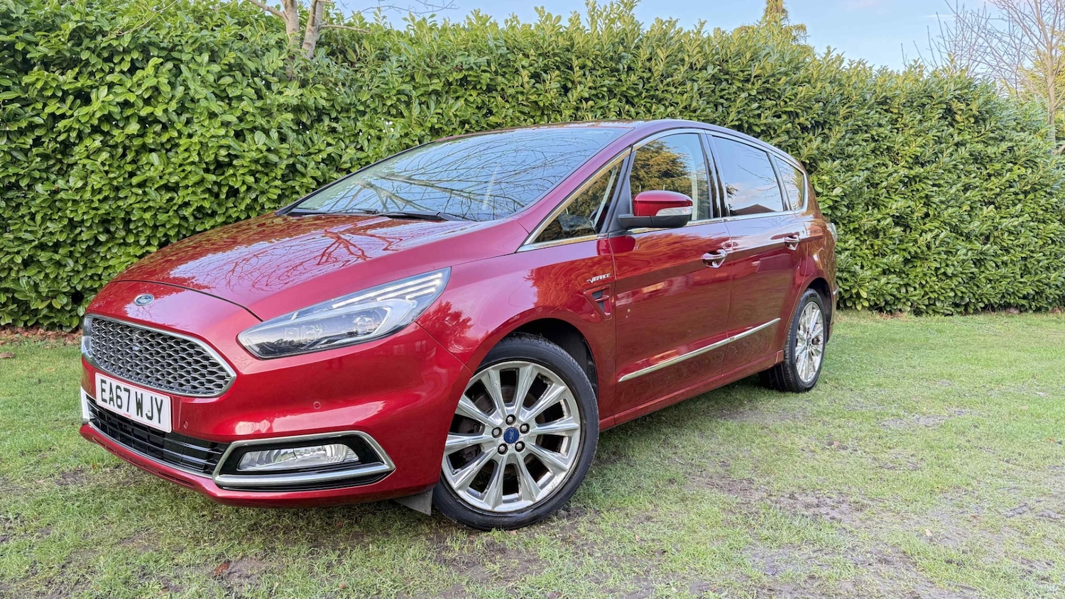 Used Ford S-Max 2017 for sale - 76922104: Photo 2