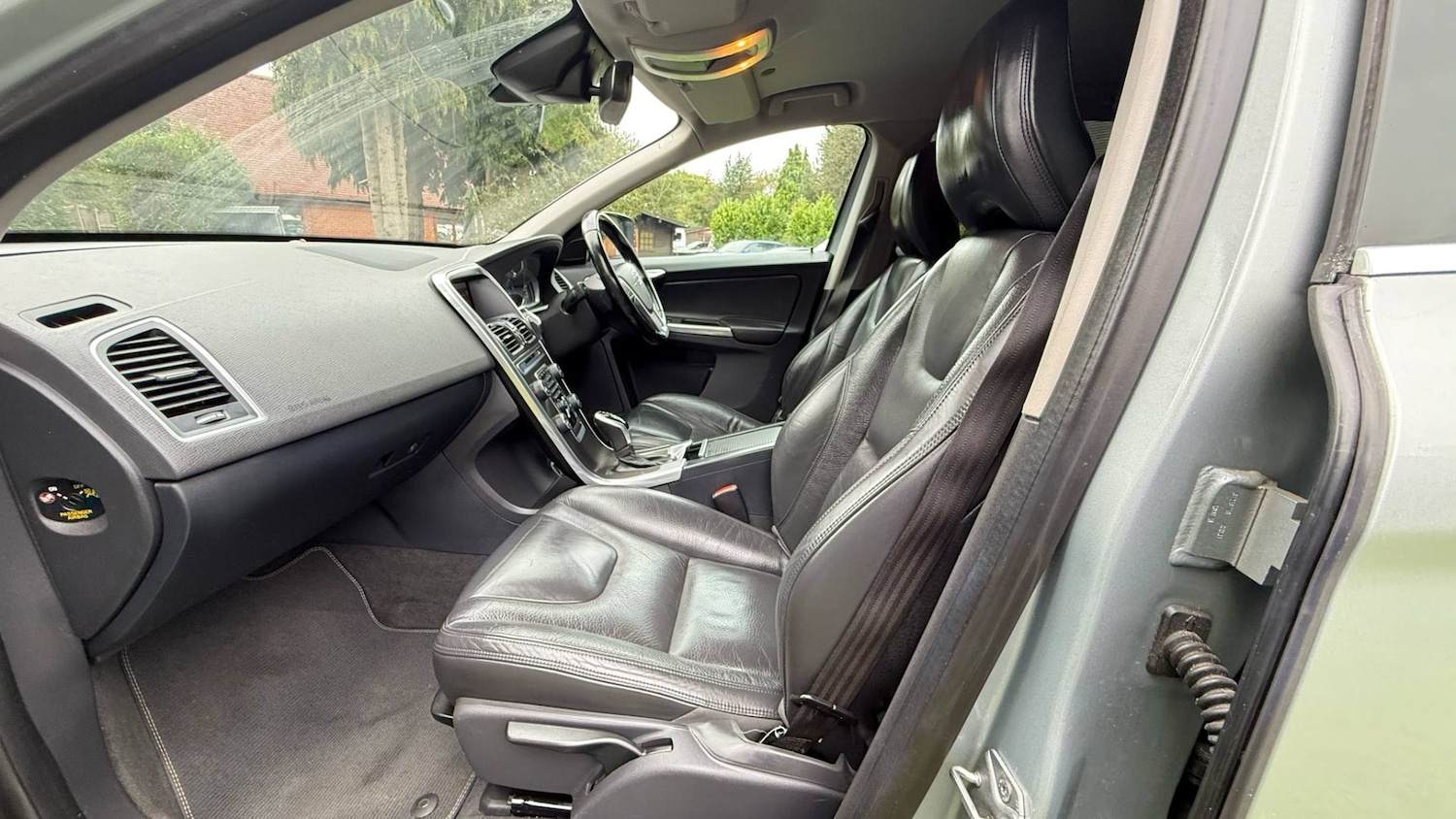 Used Volvo XC60 2014 for sale - 75984691: Photo 13