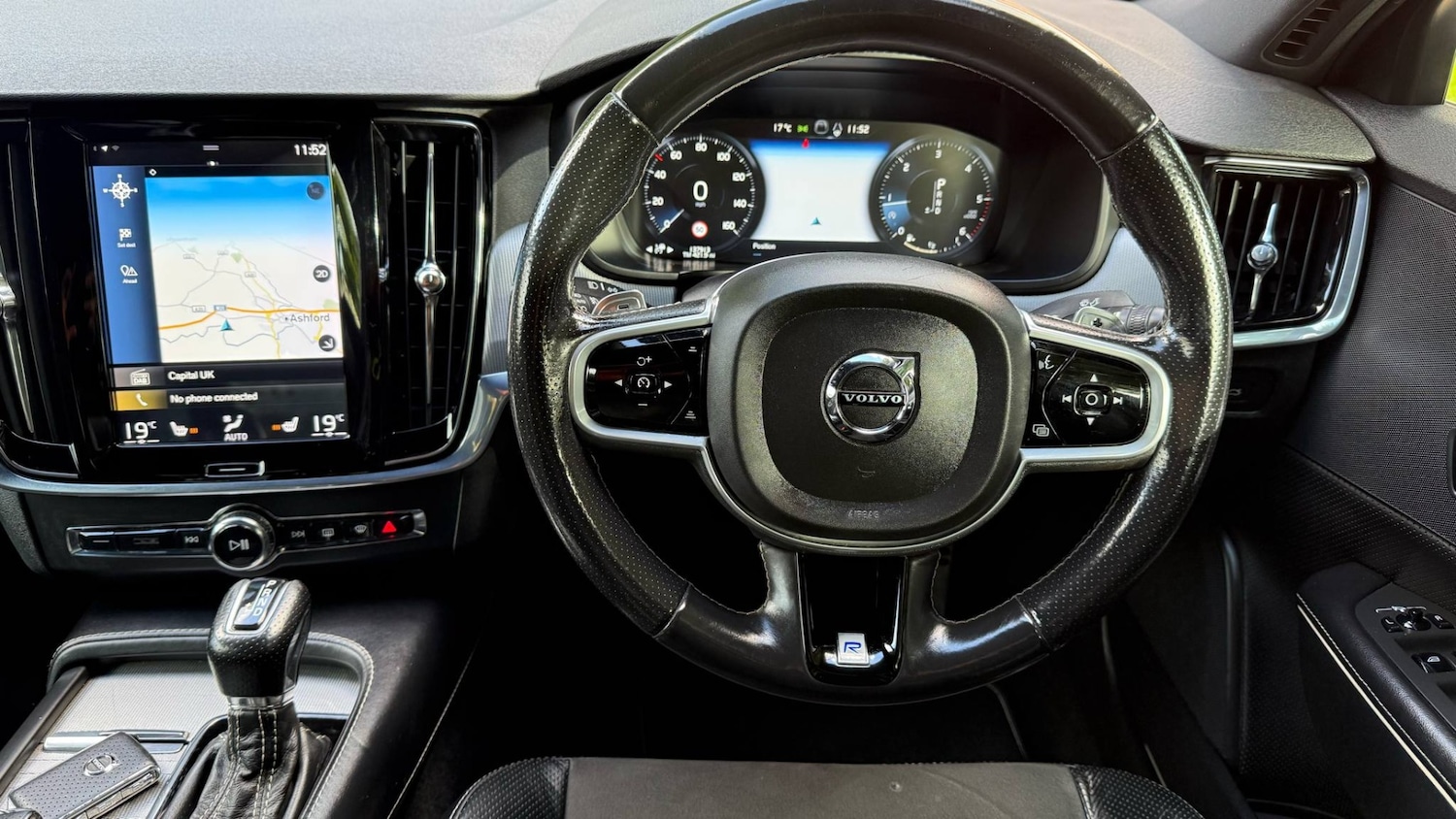 Used Volvo S90 2018 for sale - 76392517: Photo 17