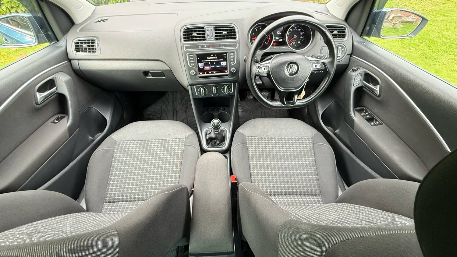 Used Volkswagen Polo 2016 for sale - 77564257: Photo 10