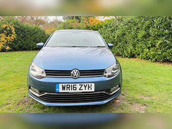 Used Volkswagen Polo 2016 for sale - 77564257: Photo