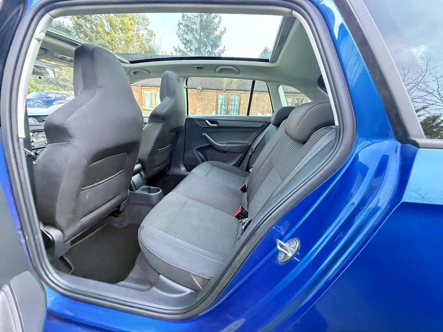 Used Skoda Rapid Spaceback 2014 for sale - 76921989: Photo 15