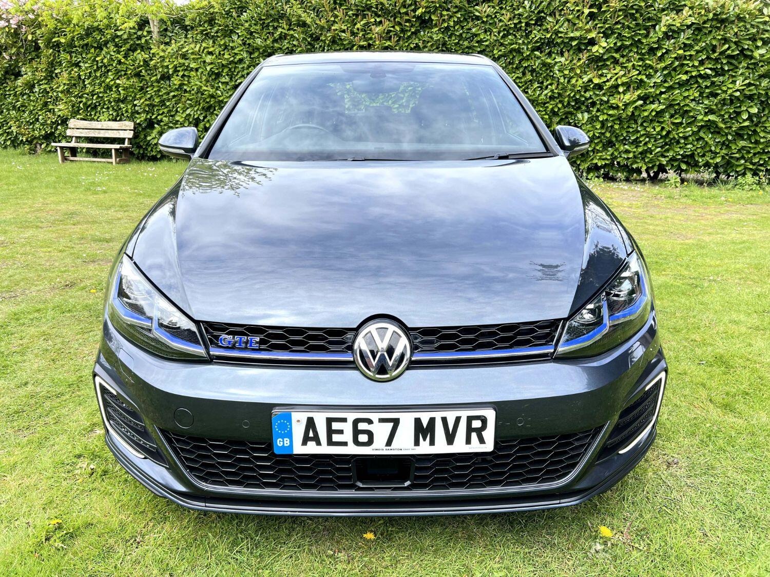 Used Volkswagen Golf 2017 for sale - 77165110: Photo 2