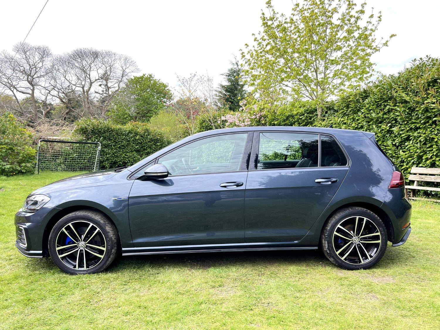 Used Volkswagen Golf 2017 for sale - 77165110: Photo 4