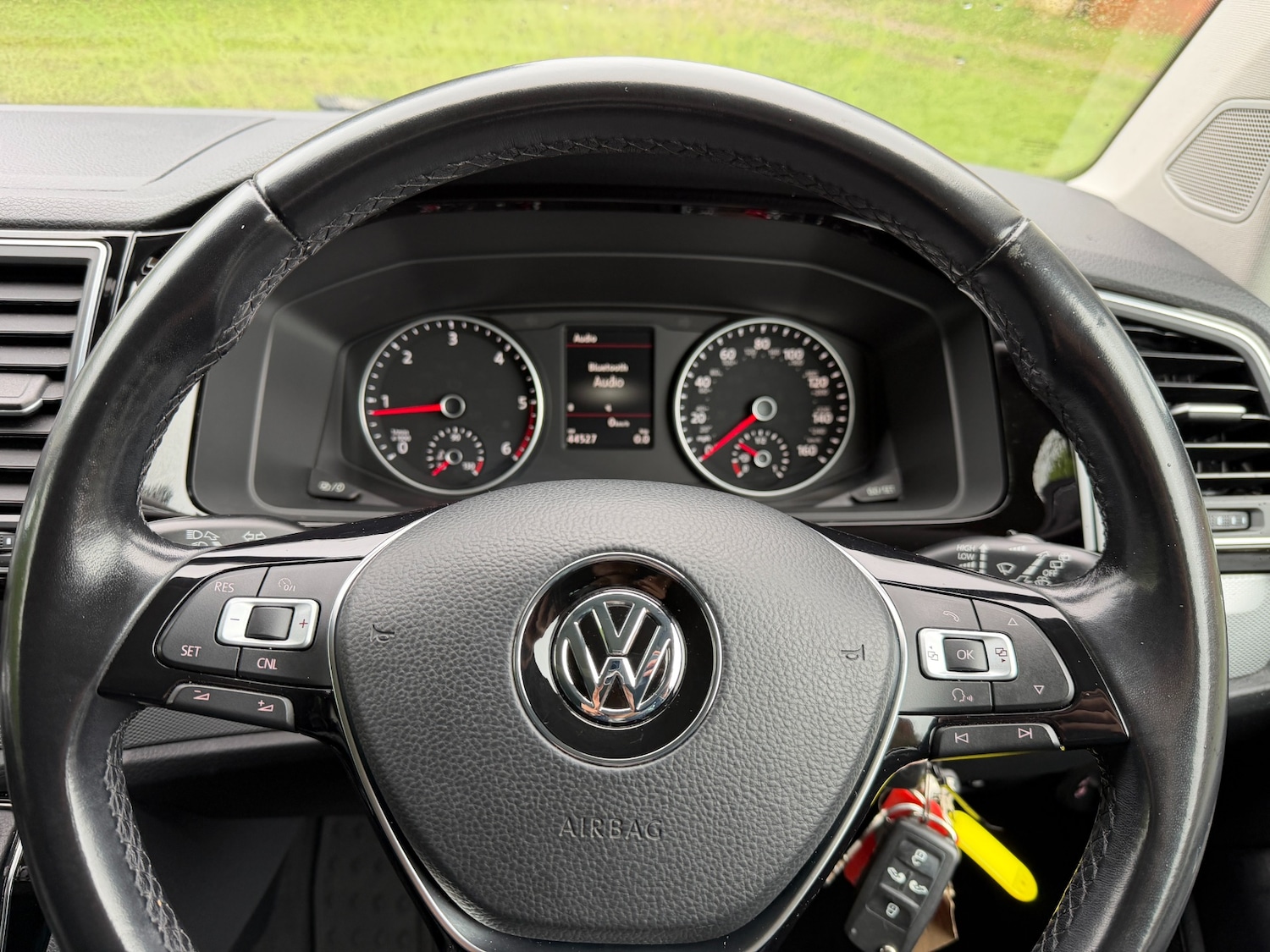 Used Volkswagen Caravelle 2019 for sale - 77708252: Photo 19