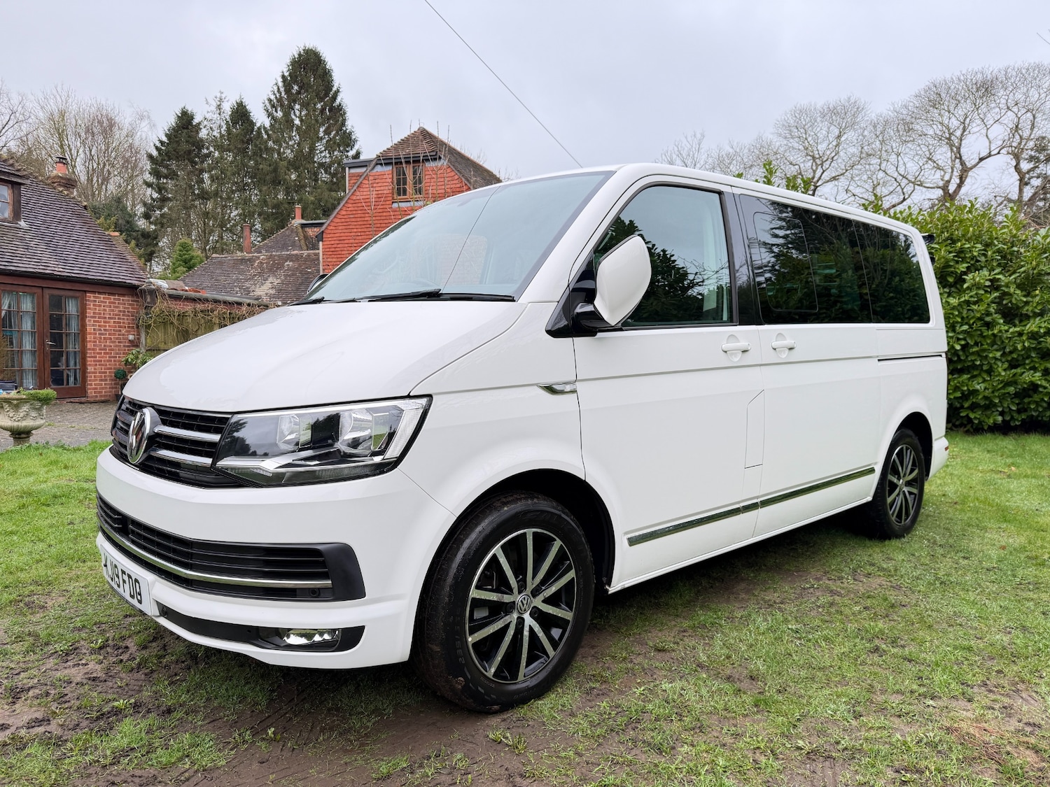 Used Volkswagen Caravelle 2019 for sale - 77708252: Photo 3