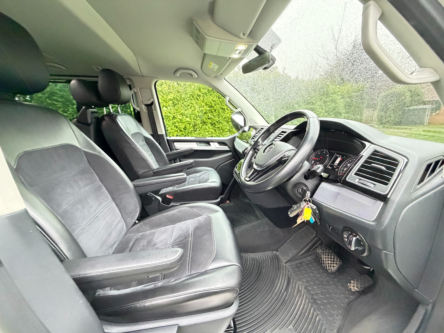 Used Volkswagen Caravelle 2019 for sale - 77708252: Photo 8