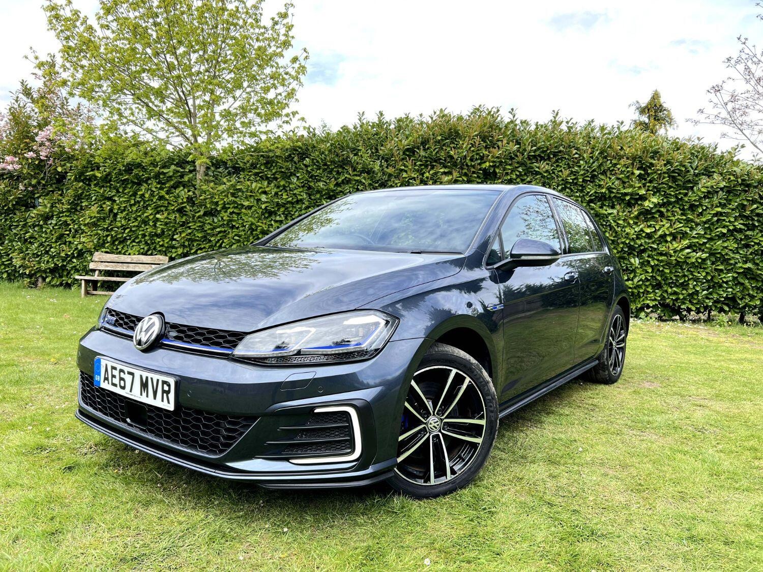 Used Volkswagen Golf 2017 for sale - 77564226: Photo 3