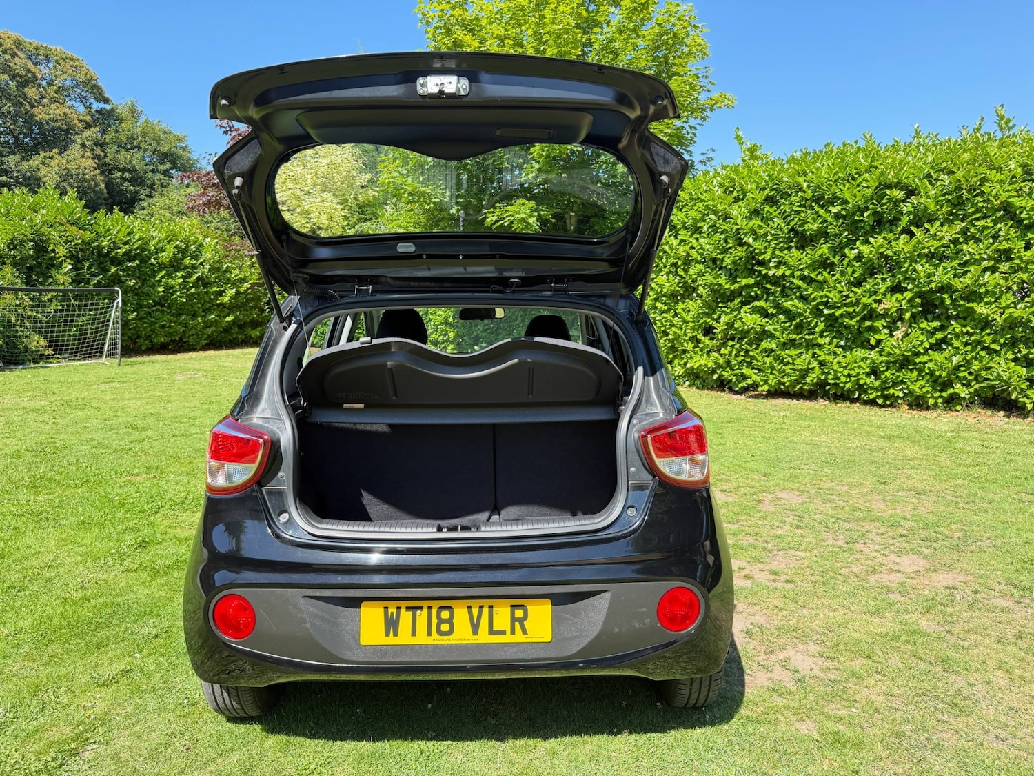 Used Hyundai i10 2018 for sale - 76379464: Photo 17