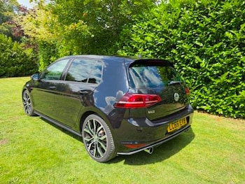 Used Volkswagen Golf 2016 for sale - 79264152: Photo