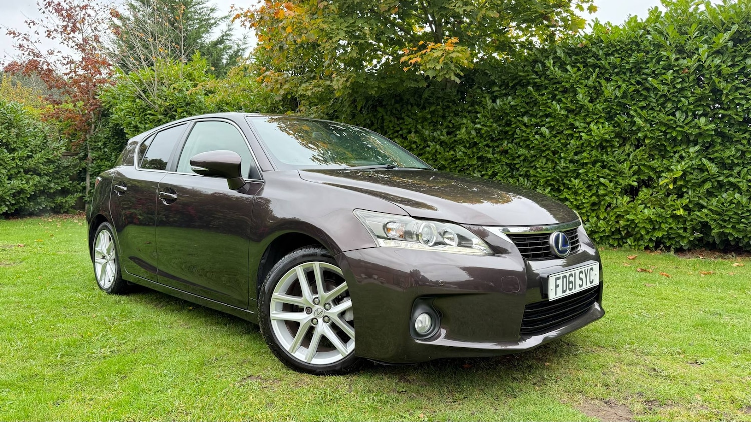 Used Lexus CT 2011 for sale - 76102394: Photo 1