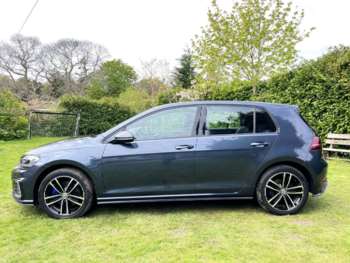 Used Volkswagen Golf 2017 for sale - 74211437: Photo