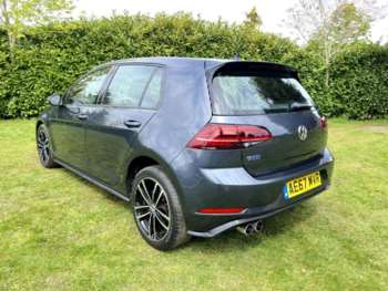 Used Volkswagen Golf 2017 for sale - 74211437: Photo