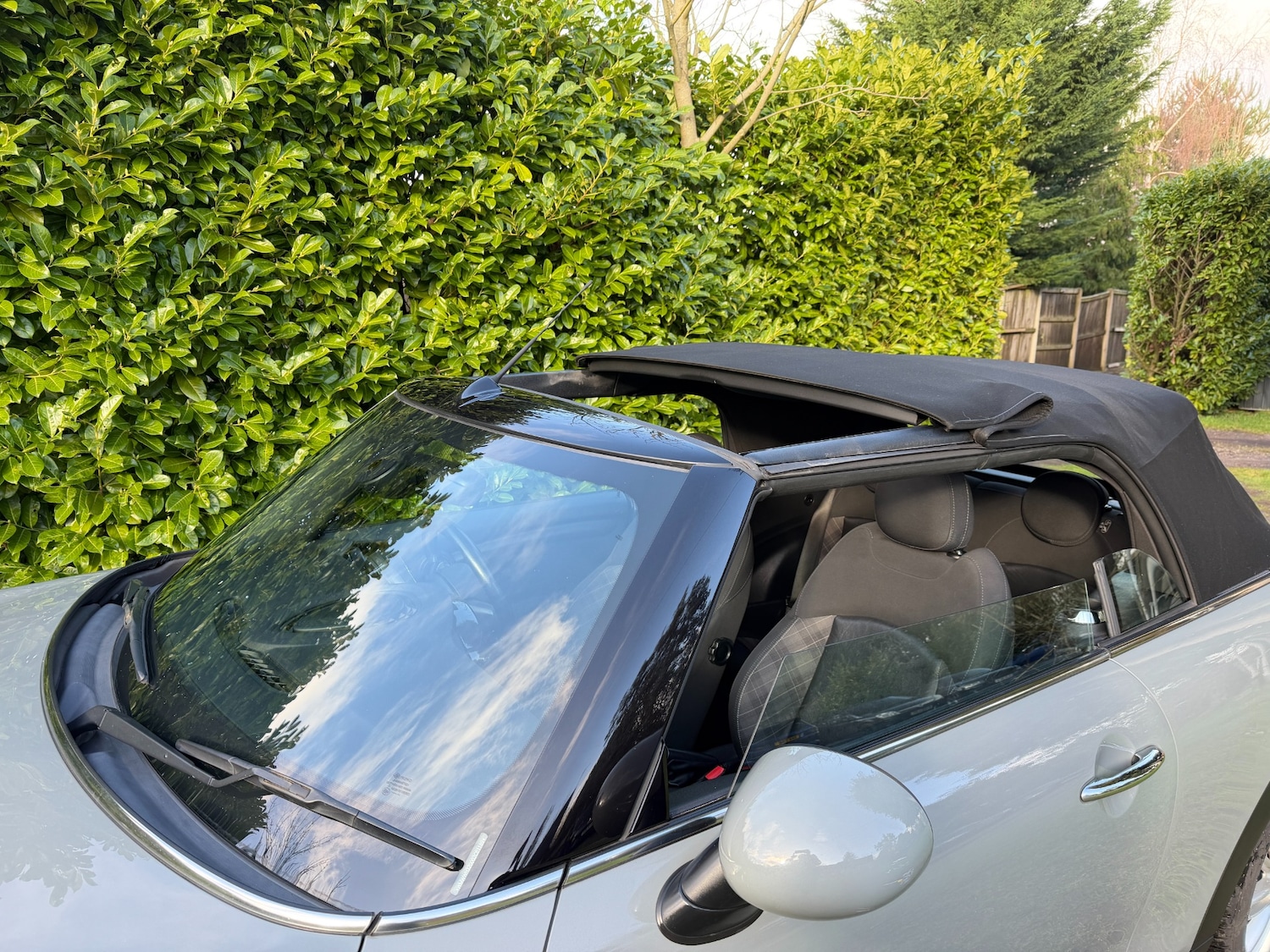 Used MINI Convertible 2017 for sale - 77721568: Photo 23