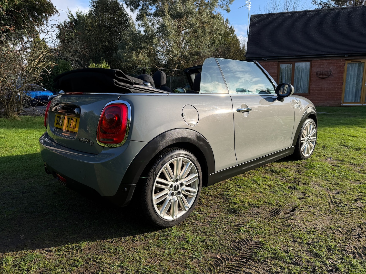 Used MINI Convertible 2017 for sale - 77721568: Photo 5