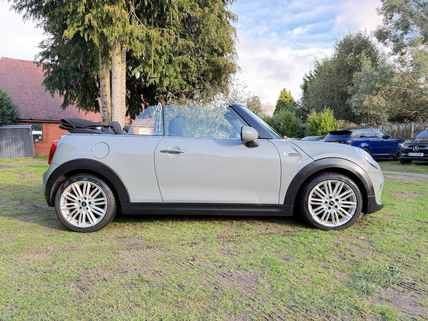 Used MINI Convertible 2017 for sale - 77721568: Photo 7