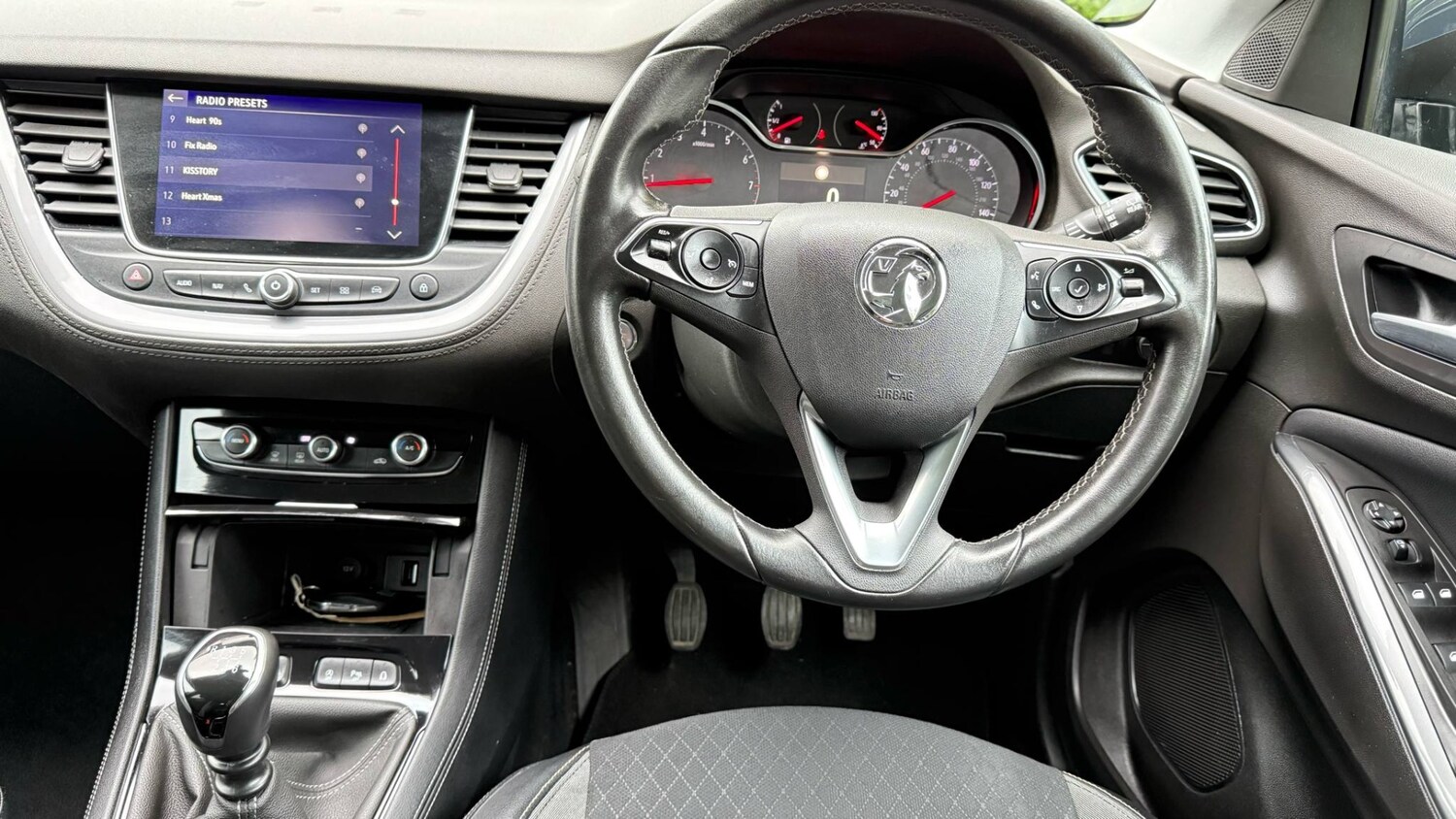 Used Vauxhall Grandland X 2018 for sale - 76022632: Photo 16