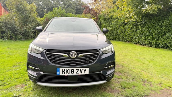 Used Vauxhall Grandland X 2018 for sale - 76022632: Photo 2