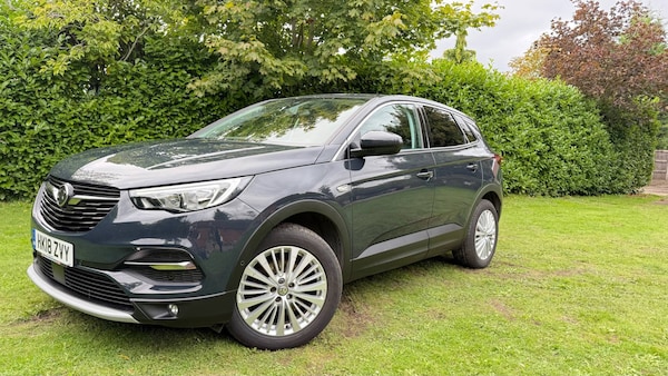 Used Vauxhall Grandland X 2018 for sale - 76022632: Photo 3