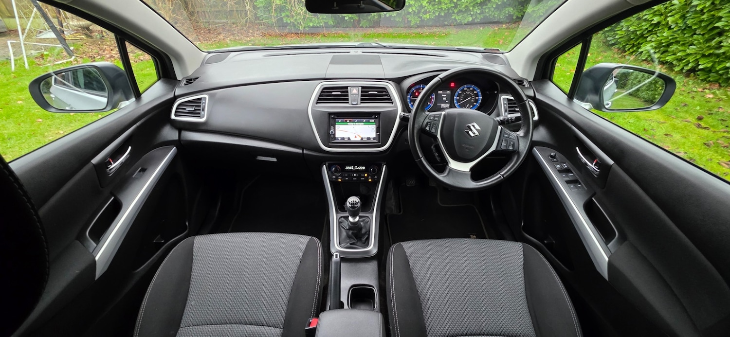 Used Suzuki SX4 S-Cross 2015 for sale - 76948648: Photo 10