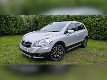 Used Suzuki SX4 S-Cross 2015 for sale - 76948648: Photo