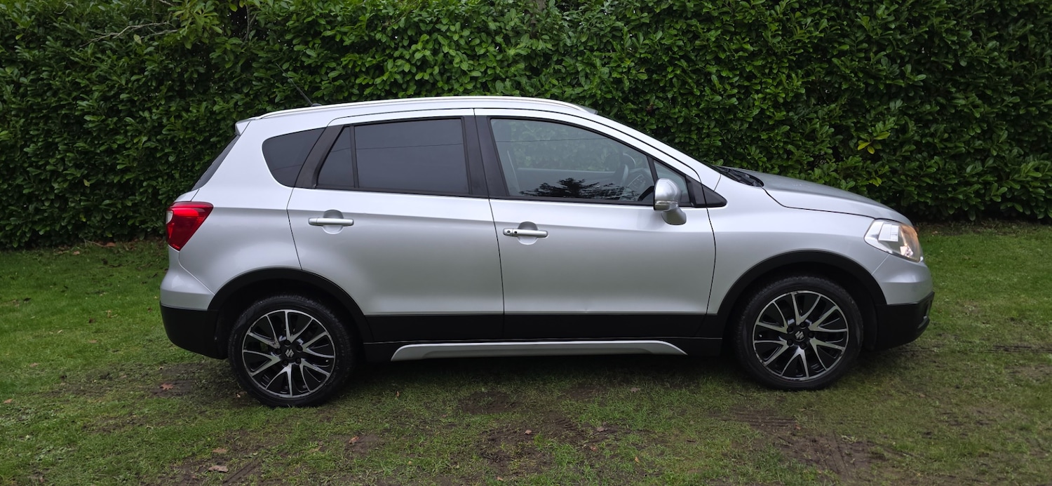 Used Suzuki SX4 S-Cross 2015 for sale - 76948648: Photo 7