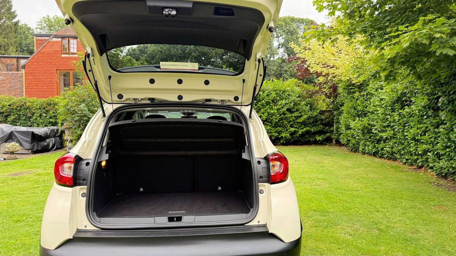 Used Renault Captur 2016 for sale - 76424994: Photo 17