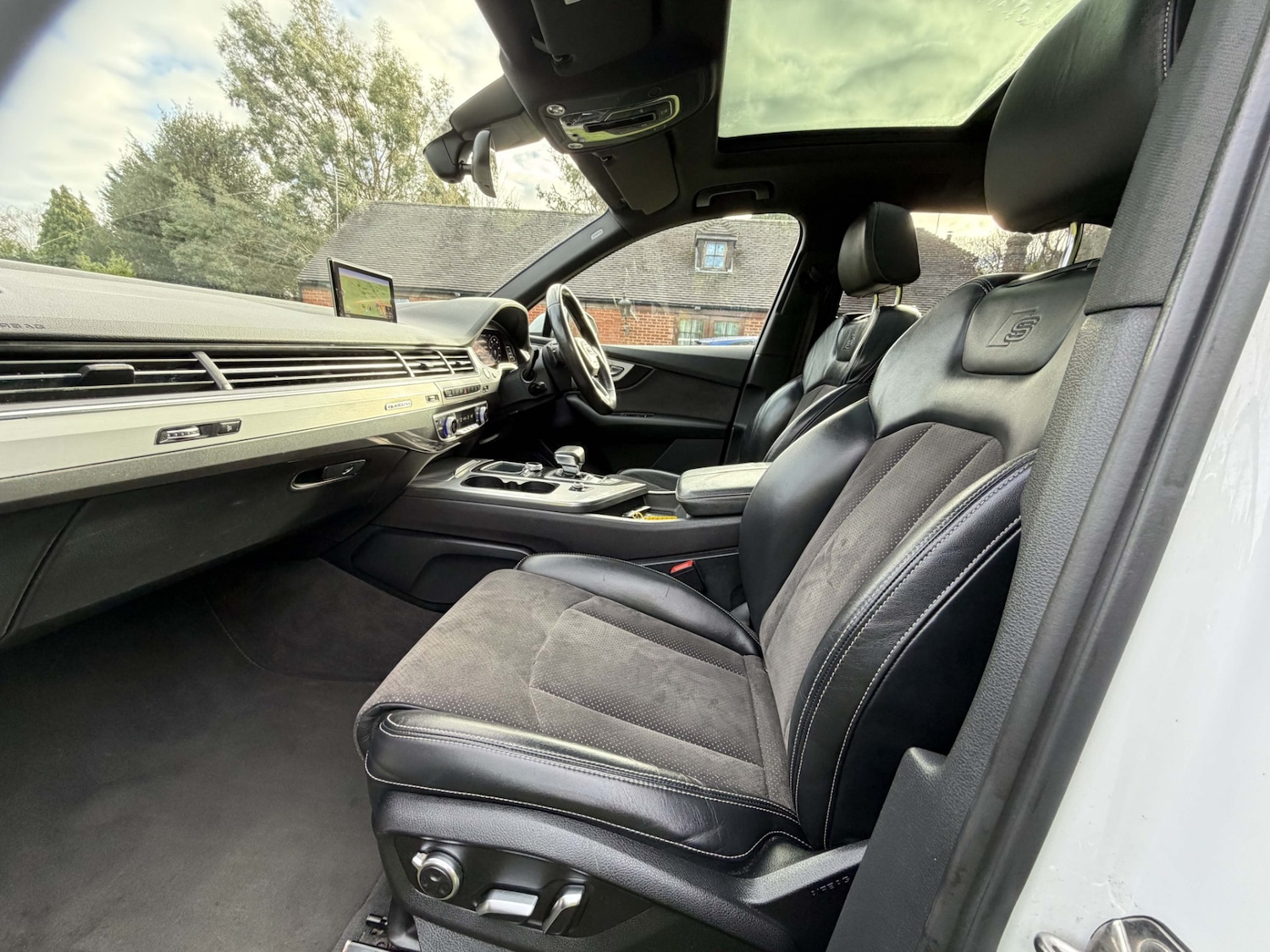 Used Audi Q7 2015 for sale - 77198596: Photo 14