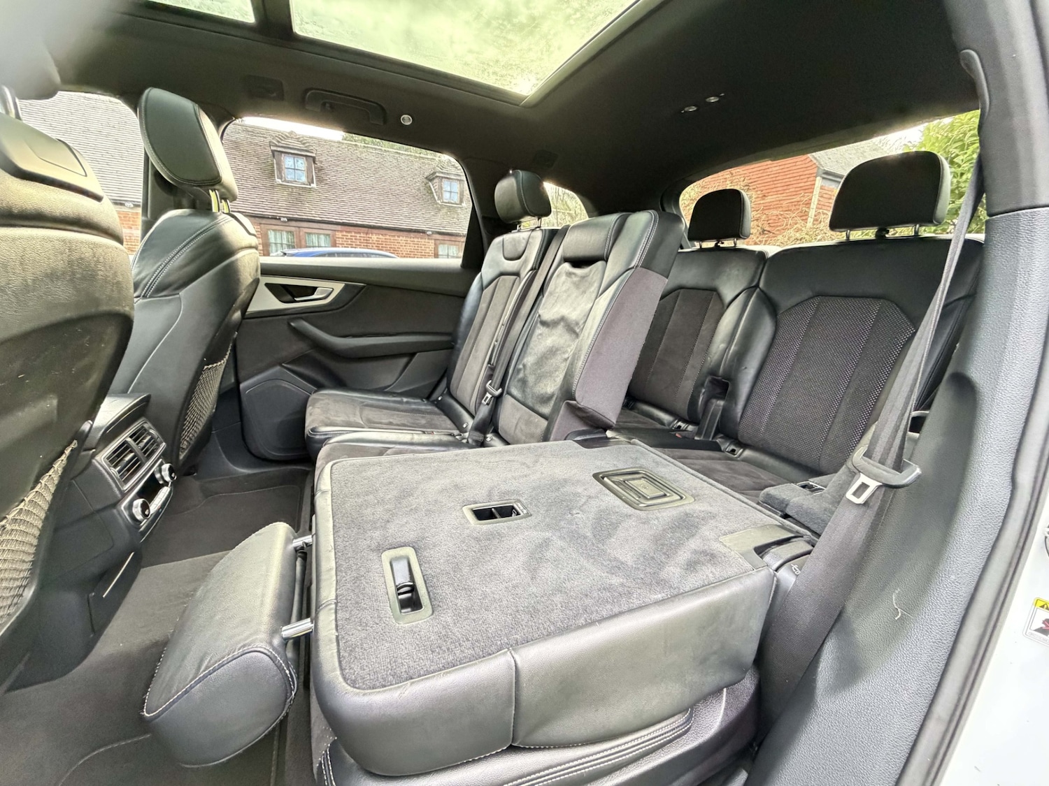 Used Audi Q7 2015 for sale - 77198596: Photo 15