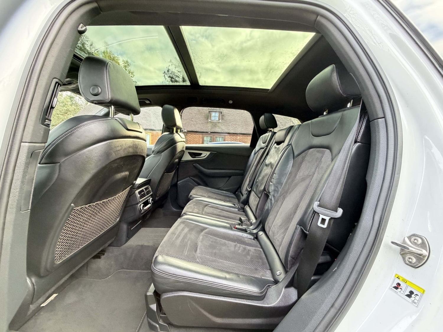 Used Audi Q7 2015 for sale - 77198596: Photo 8