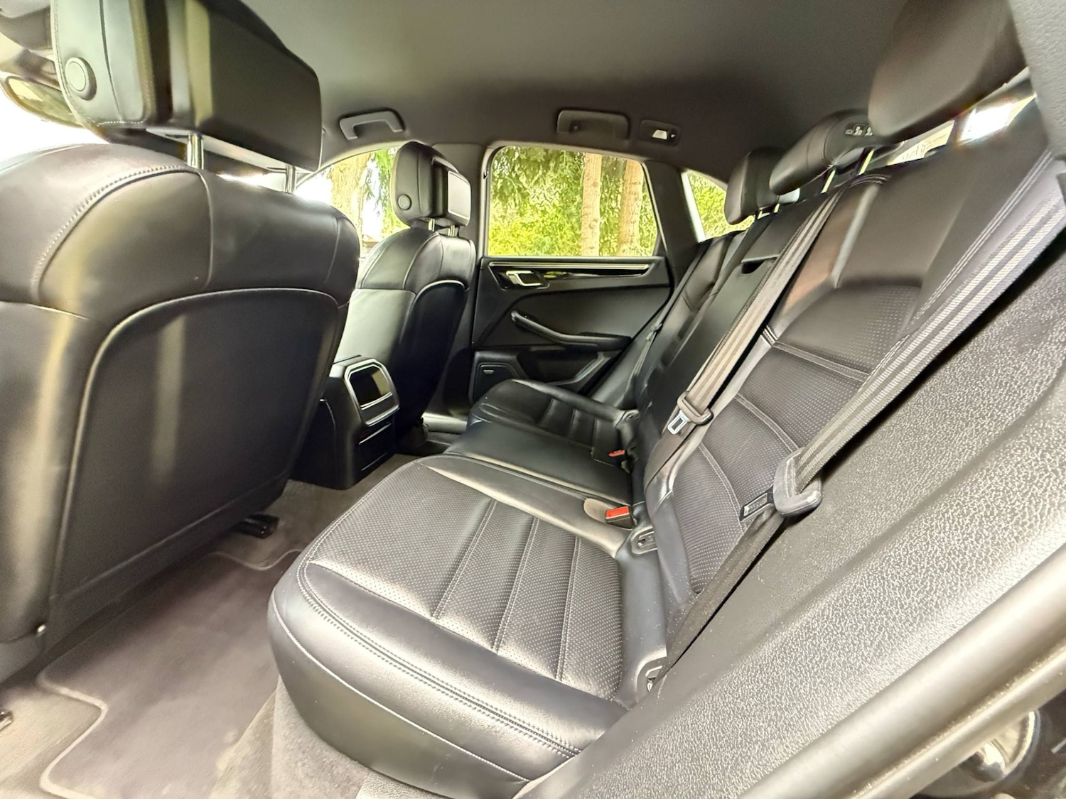Used Porsche Macan 2015 for sale - 76180945: Photo 14