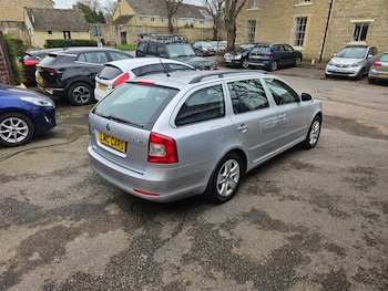 Used Skoda Octavia 2012 for sale - 77742469: Photo