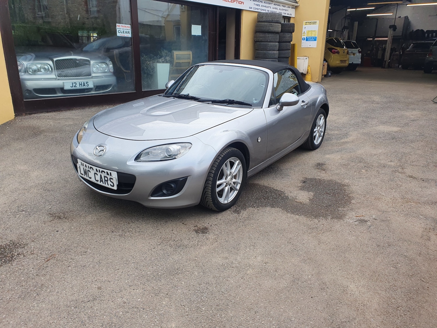 Used Mazda MX-5 2010 for sale - 76272040: Photo 6