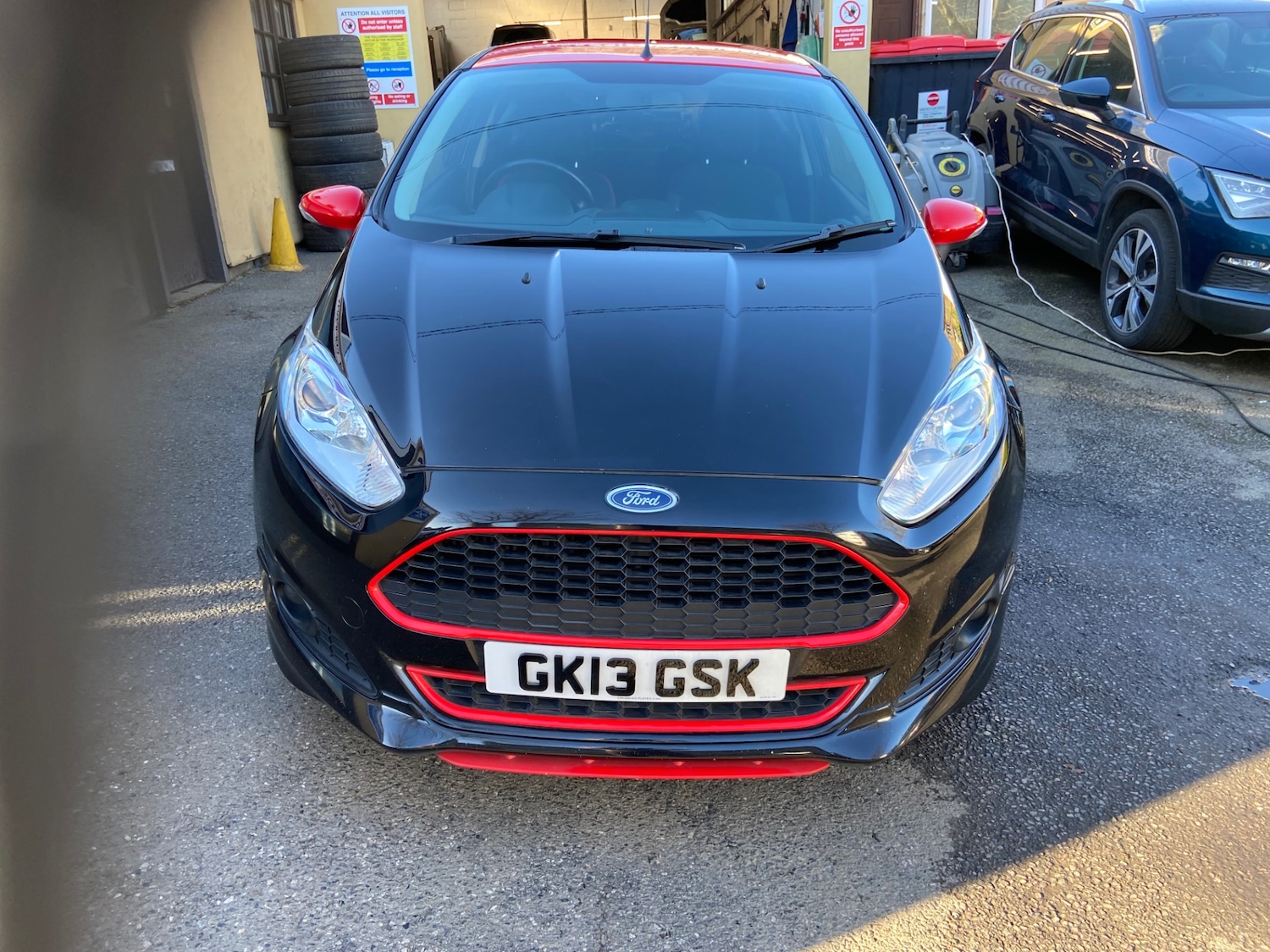 Used Ford Fiesta 2015 for sale - 77943537: Photo 2