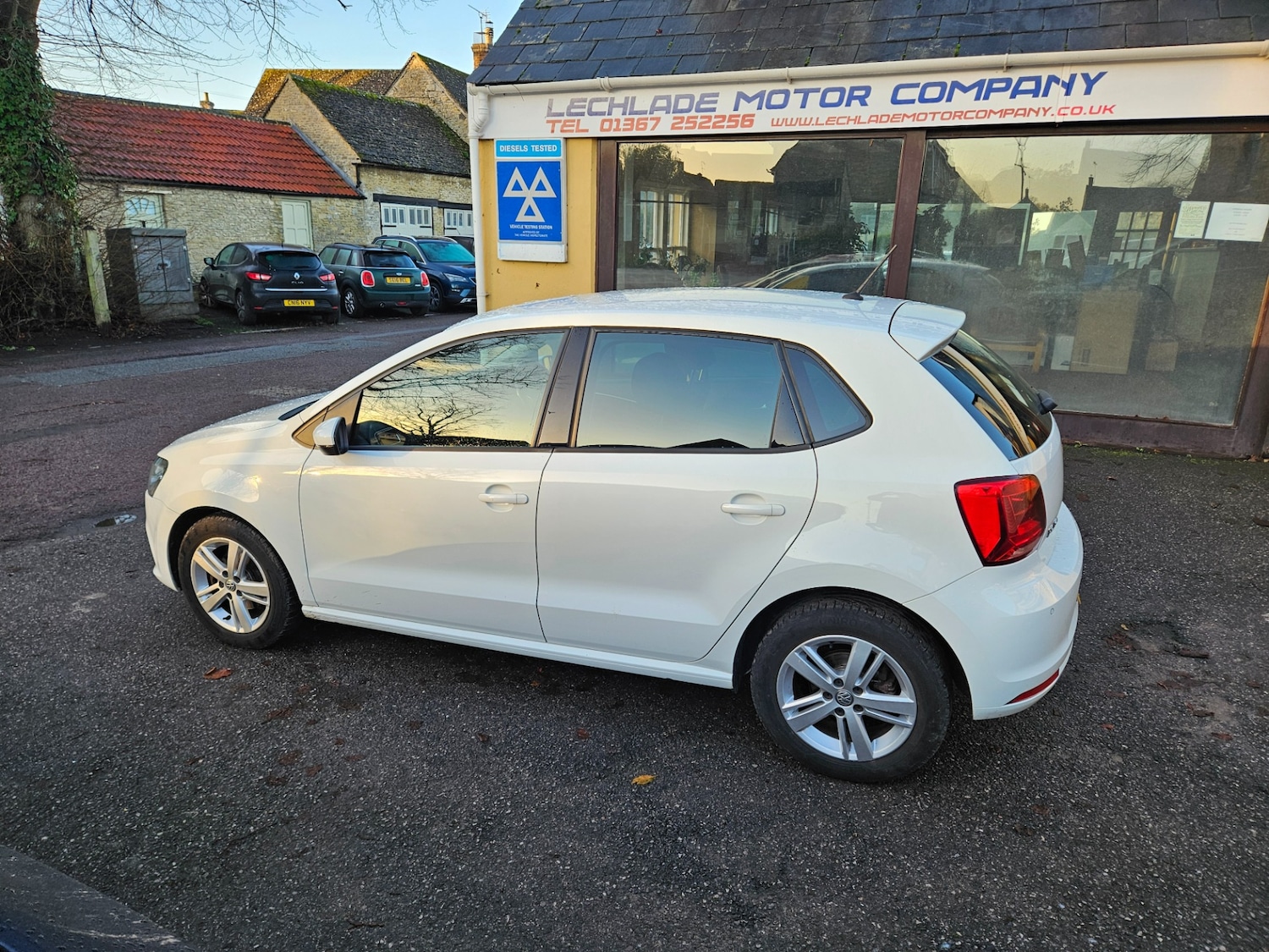 Used Volkswagen Polo 2017 for sale - 76791490: Photo 6