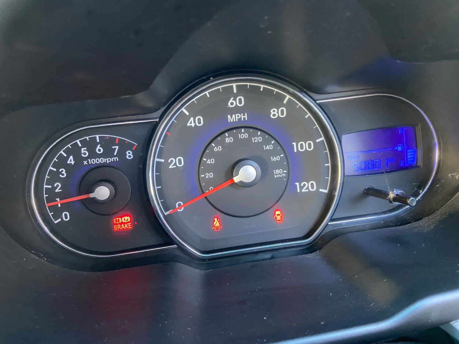 Used Hyundai i10 2012 for sale - 77921075: Photo 9