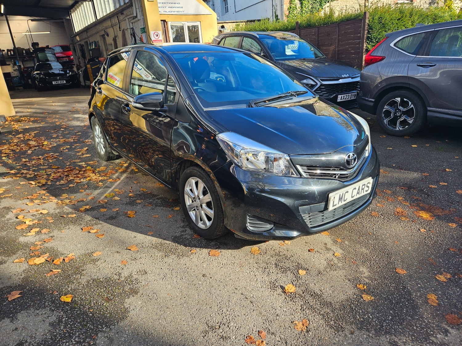 Used Toyota Yaris 2013 for sale - 76347391: Photo 4