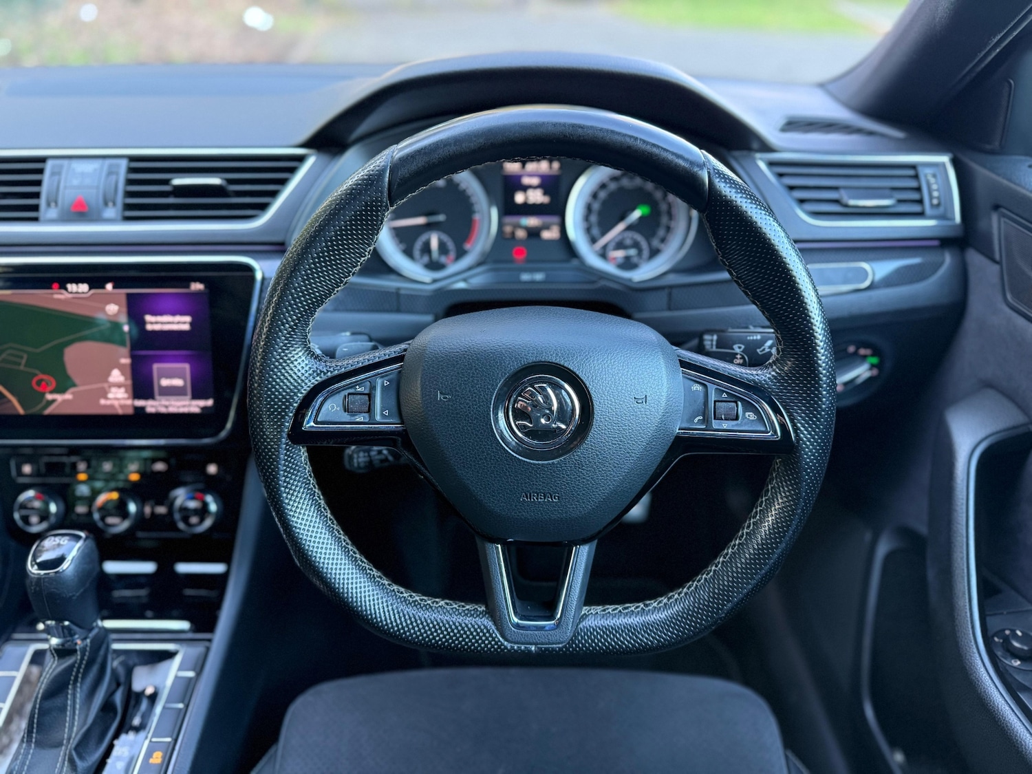 Used Skoda Superb 2018 for sale - 76638613: Photo 16