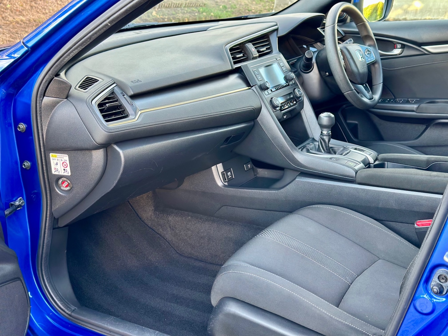 Used Honda Civic 2017 for sale - 76134345: Photo 19