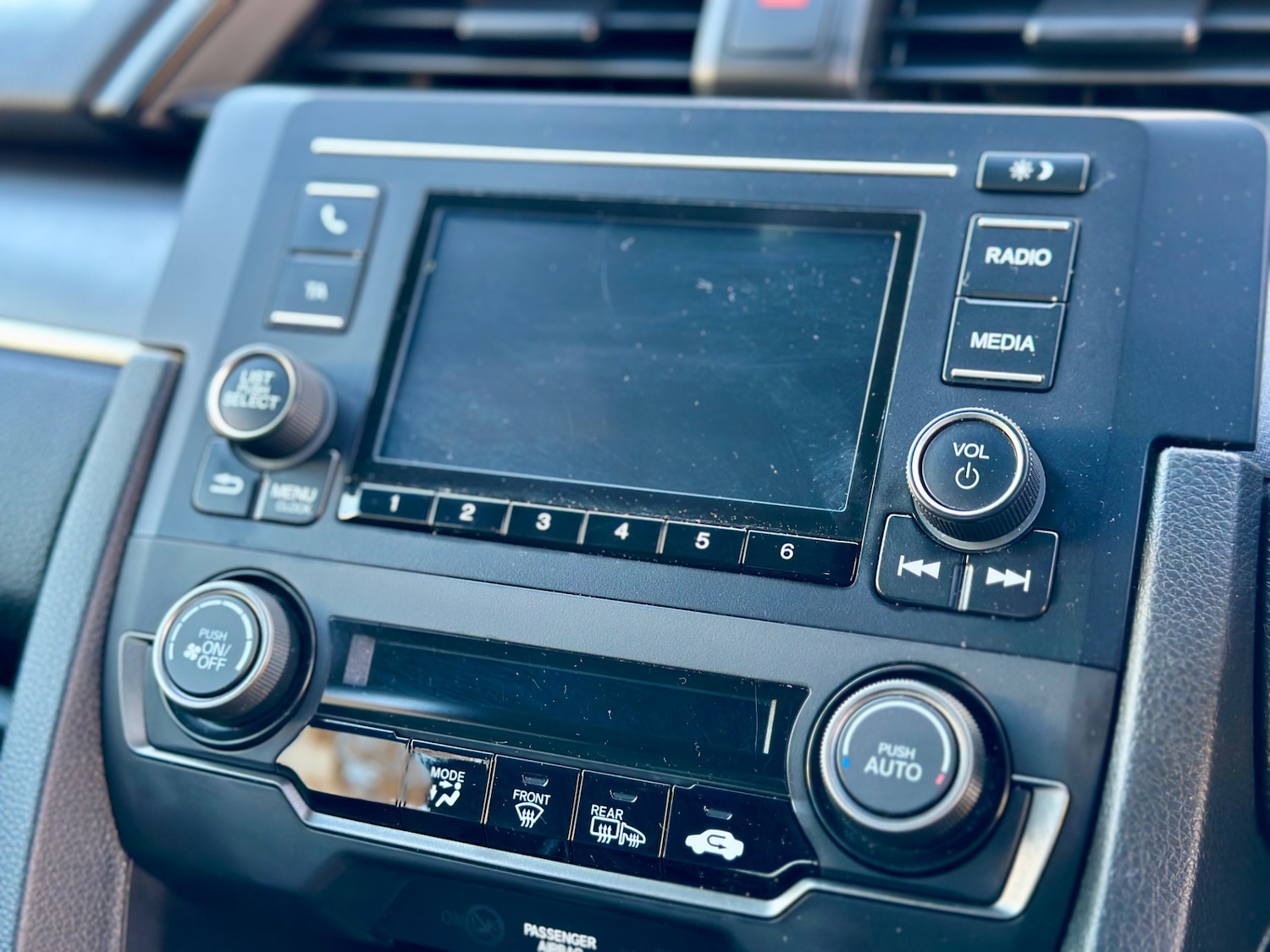 Used Honda Civic 2017 for sale - 76134345: Photo 23