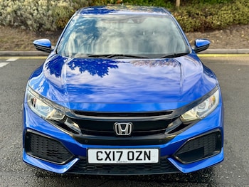 Used Honda Civic 2017 for sale - 76134345: Photo
