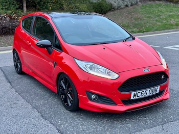 2016 (65) - 1.0 EcoBoost 140 Zetec S Red 3dr