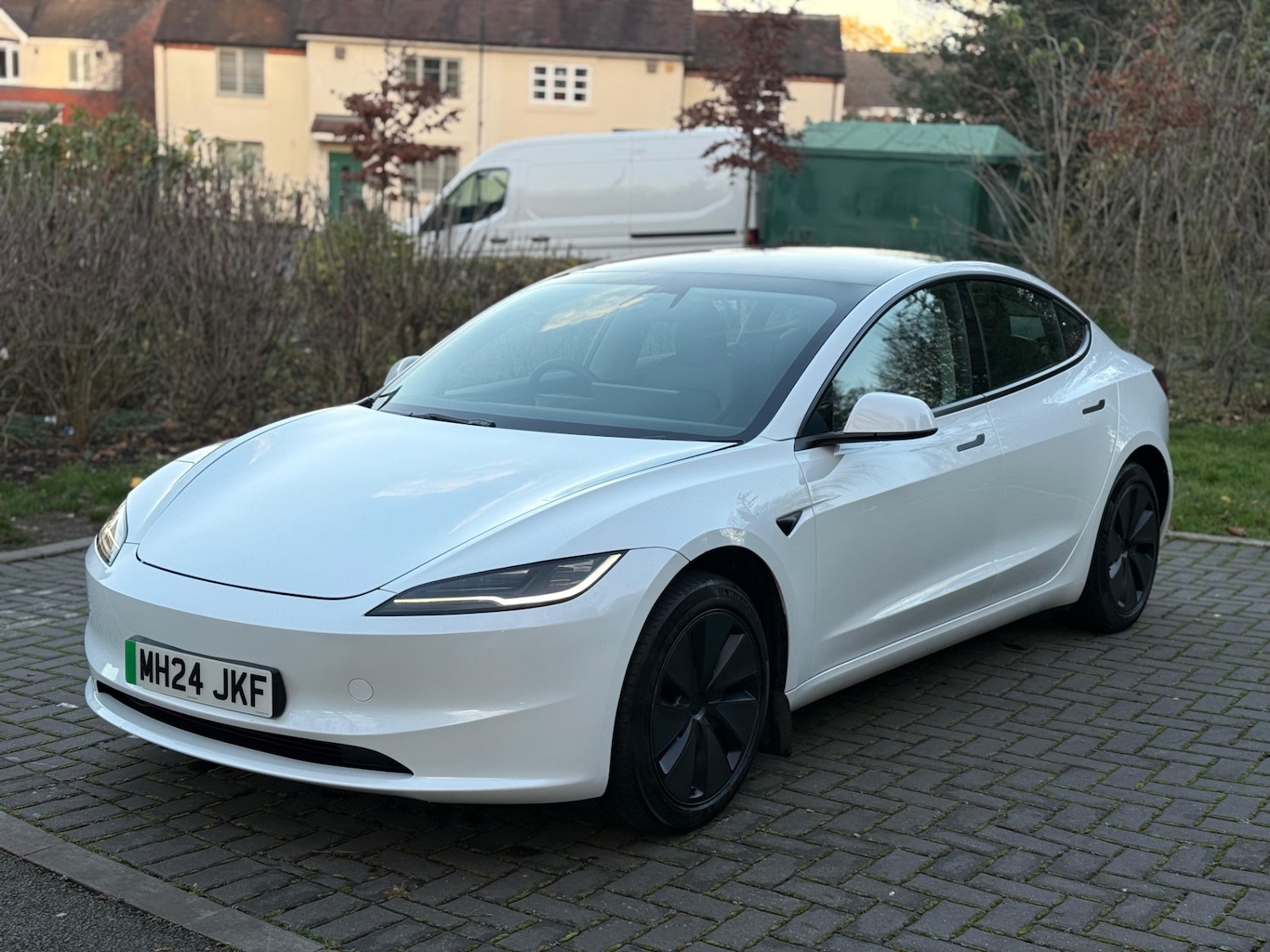 Used Tesla Model 3 2024 for sale - 76631095: Photo 3