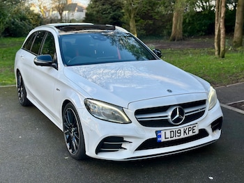Used Mercedes-Benz C Class 2019 for sale - 77704577: Photo