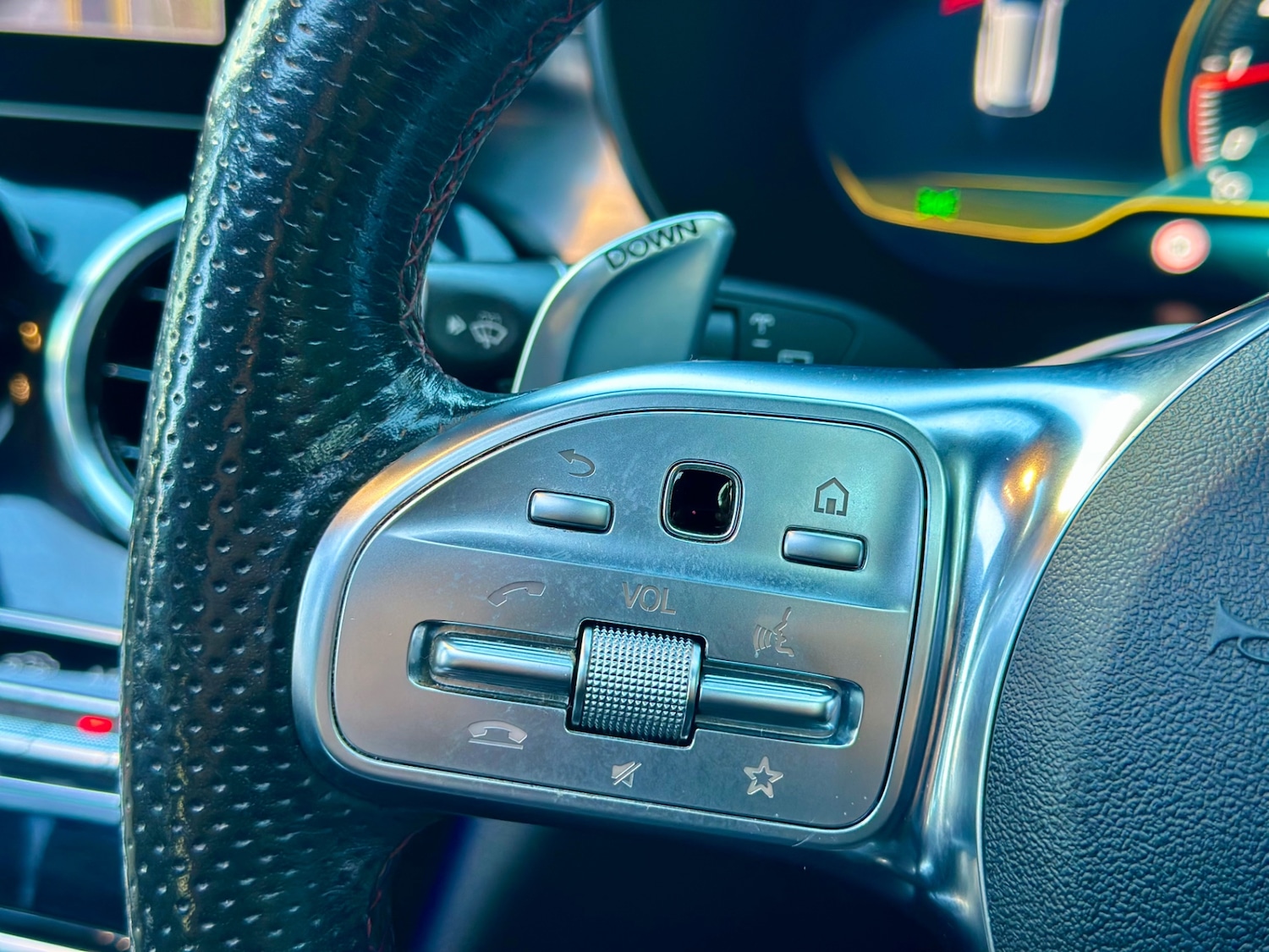 Used Mercedes-Benz C Class 2019 for sale - 77704577: Photo 23