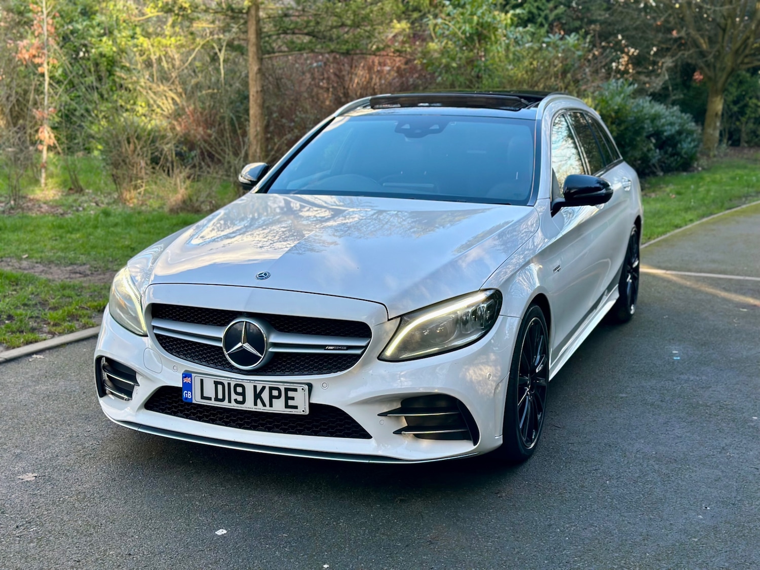 Used Mercedes-Benz C Class 2019 for sale - 77704577: Photo 4