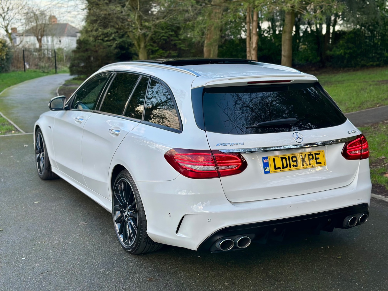Used Mercedes-Benz C Class 2019 for sale - 77704577: Photo 8