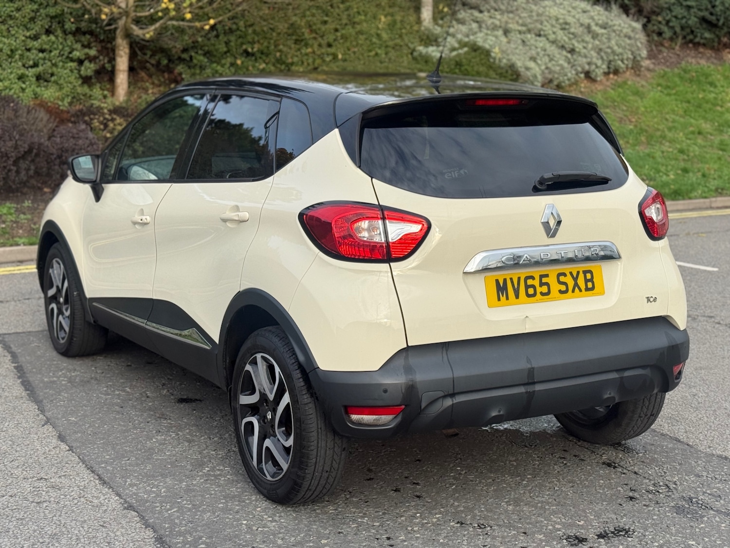 Used Renault Captur 2015 for sale - 76490889: Photo 6